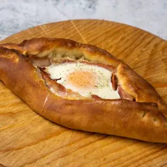 Egg and Bacon Peinirli